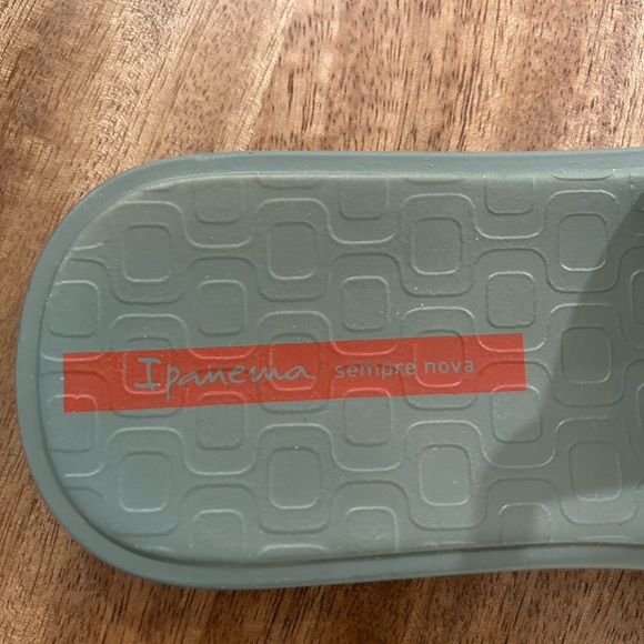 Ipanema Olive Green Slippers - Picture 6 of 6